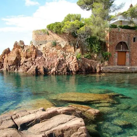 Air Conditioned 270m From * Saint-Raphaël