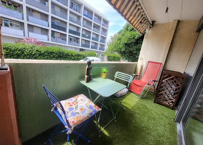 Air Conditioned 270m From Saint-Raphaël